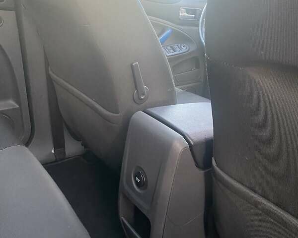 Чорний Форд Куга, об'ємом двигуна 2 л та пробігом 281 тис. км за 10500 $, фото 14 на Automoto.ua