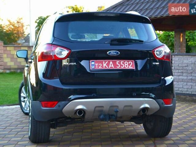 Черный Форд Куга, объемом двигателя 2 л и пробегом 228 тыс. км за 10450 $, фото 14 на Automoto.ua