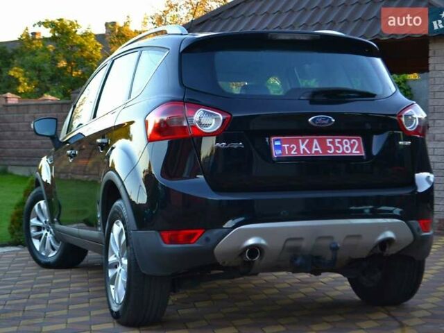 Черный Форд Куга, объемом двигателя 2 л и пробегом 228 тыс. км за 10450 $, фото 21 на Automoto.ua