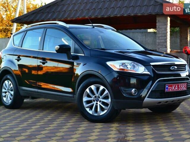 Черный Форд Куга, объемом двигателя 2 л и пробегом 228 тыс. км за 10450 $, фото 9 на Automoto.ua
