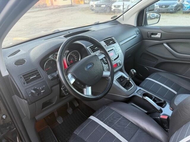 Черный Форд Куга, объемом двигателя 0 л и пробегом 190 тыс. км за 2481 $, фото 6 на Automoto.ua