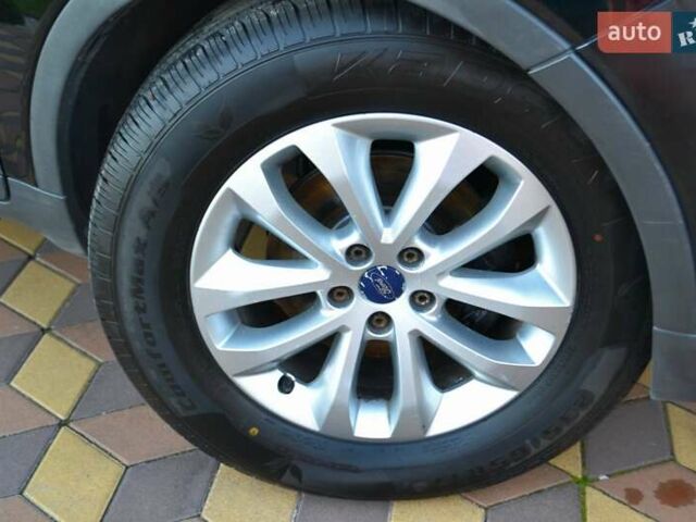 Черный Форд Куга, объемом двигателя 2 л и пробегом 228 тыс. км за 10450 $, фото 17 на Automoto.ua