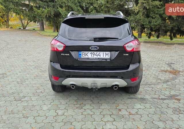Черный Форд Куга, объемом двигателя 2 л и пробегом 329 тыс. км за 10200 $, фото 6 на Automoto.ua