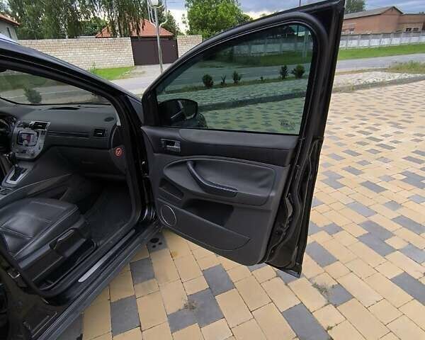 Чорний Форд Куга, об'ємом двигуна 2.52 л та пробігом 222 тис. км за 9800 $, фото 5 на Automoto.ua