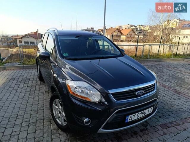 Черный Форд Куга, объемом двигателя 2 л и пробегом 280 тыс. км за 10300 $, фото 1 на Automoto.ua