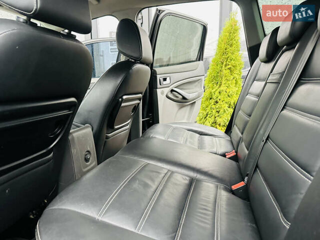 Чорний Форд Куга, об'ємом двигуна 2.52 л та пробігом 225 тис. км за 8900 $, фото 14 на Automoto.ua