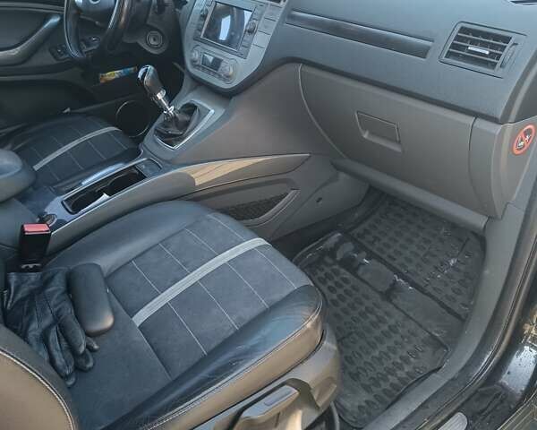 Форд Куга 2010 у Львові на Automoto.ua Чорний Форд Куга, об'ємом двигуна 2 л та пробігом 282 тис. км за 10399 $, фото 4 на Automoto.ua