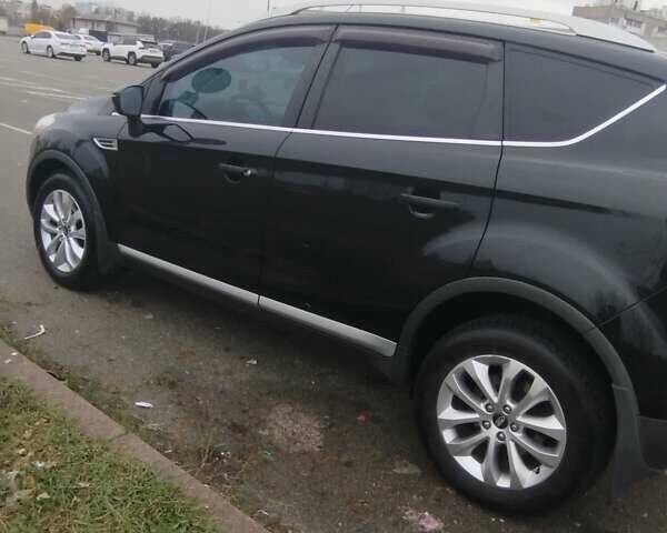 Черный Форд Куга, объемом двигателя 2.5 л и пробегом 180 тыс. км за 10200 $, фото 3 на Automoto.ua