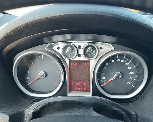 Форд Куга 2010 у Львові на Automoto.ua Чорний Форд Куга, об'ємом двигуна 2 л та пробігом 282 тис. км за 10399 $, фото 9 на Automoto.ua