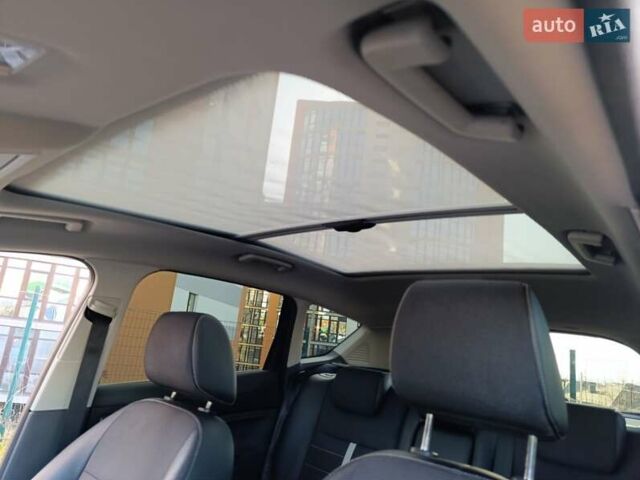 Черный Форд Куга, объемом двигателя 2 л и пробегом 280 тыс. км за 10300 $, фото 11 на Automoto.ua