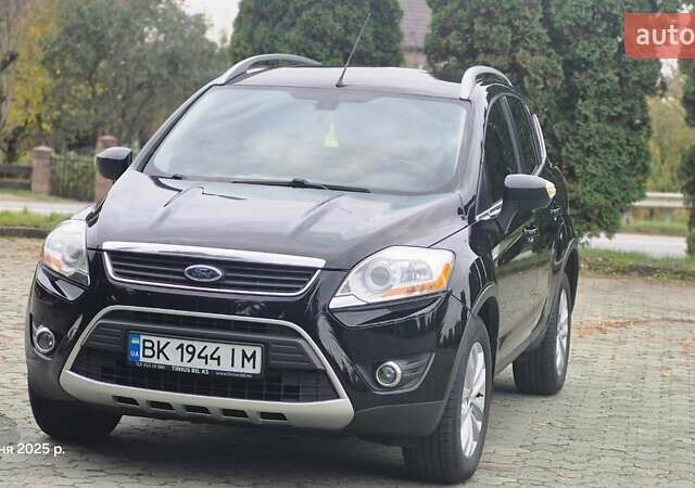 Черный Форд Куга, объемом двигателя 2 л и пробегом 329 тыс. км за 10200 $, фото 23 на Automoto.ua