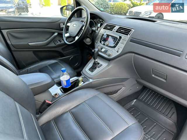 Черный Форд Куга, объемом двигателя 2 л и пробегом 234 тыс. км за 9600 $, фото 19 на Automoto.ua
