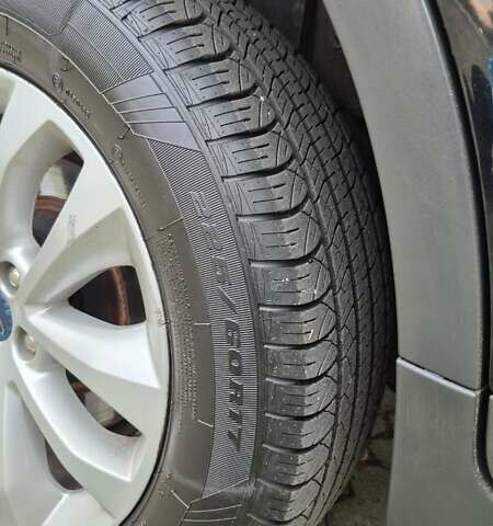 Черный Форд Куга, объемом двигателя 2 л и пробегом 329 тыс. км за 10200 $, фото 27 на Automoto.ua