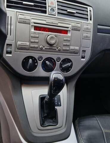 Чорний Форд Куга, об'ємом двигуна 2 л та пробігом 169 тис. км за 10300 $, фото 8 на Automoto.ua