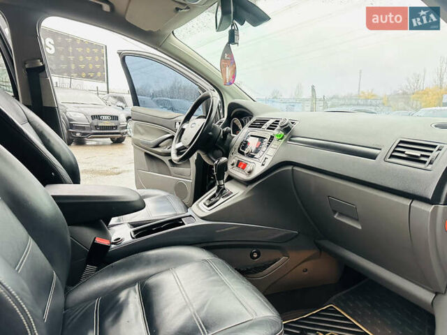 Чорний Форд Куга, об'ємом двигуна 2.52 л та пробігом 225 тис. км за 8900 $, фото 21 на Automoto.ua