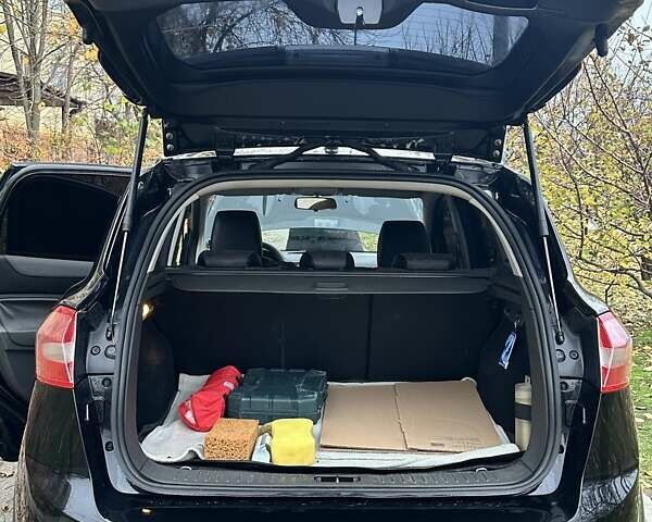 Чорний Форд Куга, об'ємом двигуна 2 л та пробігом 198 тис. км за 12500 $, фото 4 на Automoto.ua