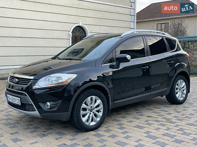 Черный Форд Куга, объемом двигателя 2.5 л и пробегом 216 тыс. км за 10500 $, фото 7 на Automoto.ua