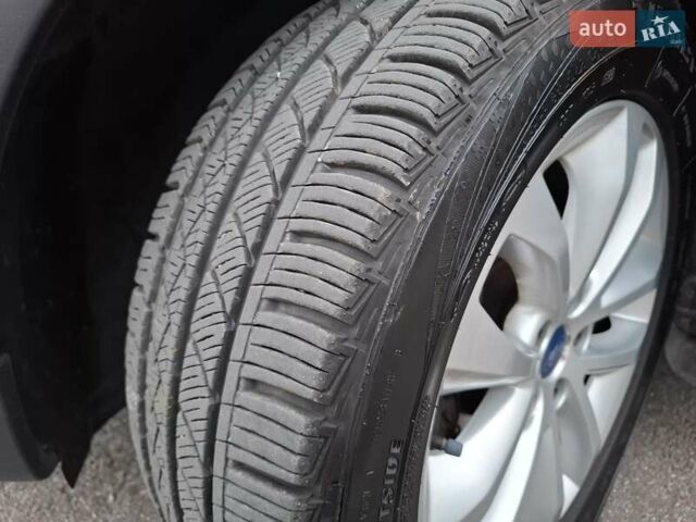 Чорний Форд Куга, об'ємом двигуна 2 л та пробігом 128 тис. км за 12999 $, фото 26 на Automoto.ua