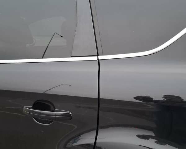 Чорний Форд Куга, об'ємом двигуна 2 л та пробігом 128 тис. км за 12999 $, фото 16 на Automoto.ua