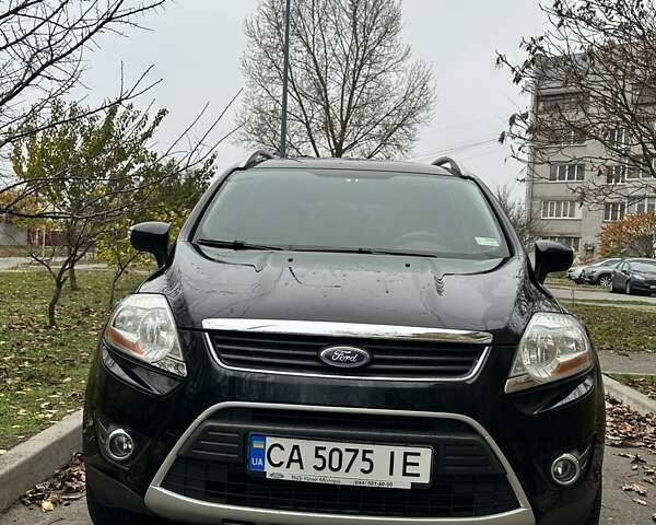 Чорний Форд Куга, об'ємом двигуна 2 л та пробігом 198 тис. км за 12500 $, фото 1 на Automoto.ua