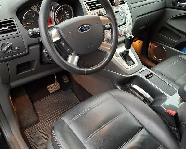 Чорний Форд Куга, об'ємом двигуна 2 л та пробігом 128 тис. км за 12999 $, фото 28 на Automoto.ua