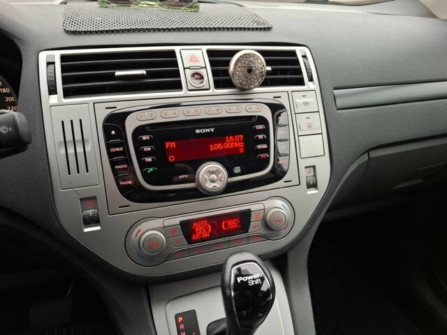 Чорний Форд Куга, об'ємом двигуна 2 л та пробігом 128 тис. км за 12999 $, фото 17 на Automoto.ua