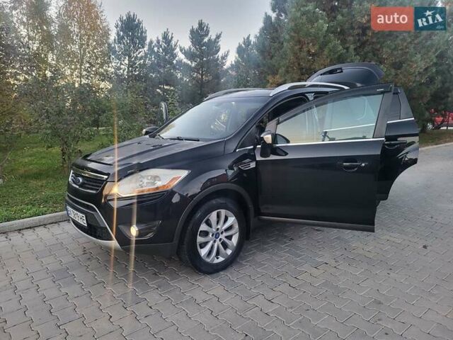 Черный Форд Куга, объемом двигателя 2 л и пробегом 291 тыс. км за 10500 $, фото 14 на Automoto.ua