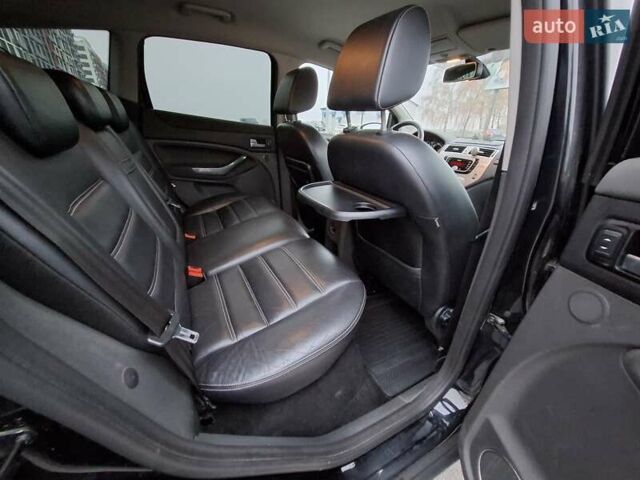 Чорний Форд Куга, об'ємом двигуна 2 л та пробігом 128 тис. км за 12999 $, фото 59 на Automoto.ua