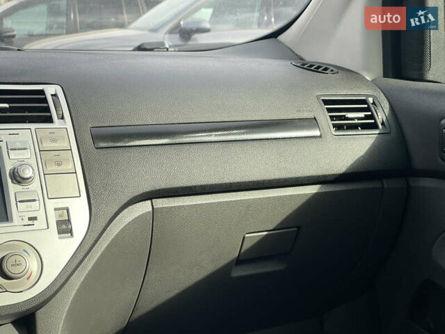 Черный Форд Куга, объемом двигателя 2 л и пробегом 224 тыс. км за 11300 $, фото 23 на Automoto.ua