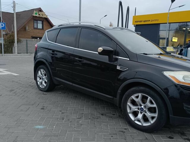 Форд Куга 2011 в Днепре (Днепропетровске) на Automoto.ua Черный Форд Куга, объемом двигателя 2.5 л и пробегом 161 тыс. км за 10200 $, фото 13 на Automoto.ua