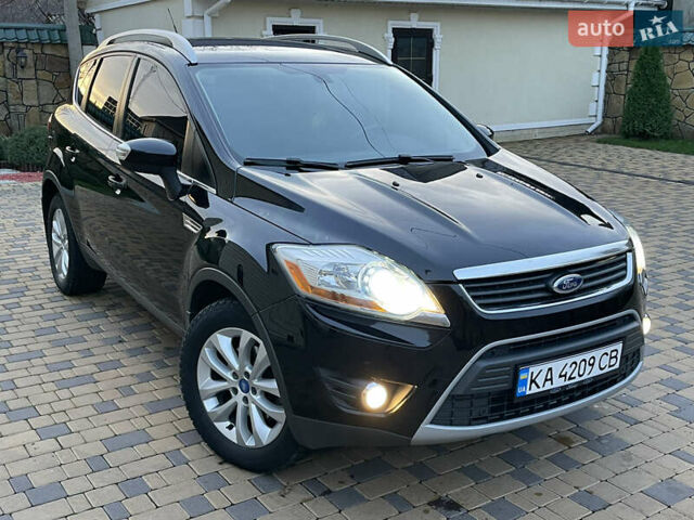 Черный Форд Куга, объемом двигателя 2.5 л и пробегом 216 тыс. км за 10500 $, фото 1 на Automoto.ua