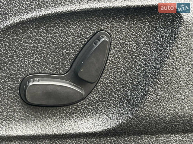 Черный Форд Куга, объемом двигателя 2 л и пробегом 224 тыс. км за 11300 $, фото 15 на Automoto.ua