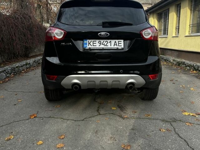 Чорний Форд Куга, об'ємом двигуна 2 л та пробігом 250 тис. км за 9850 $, фото 4 на Automoto.ua