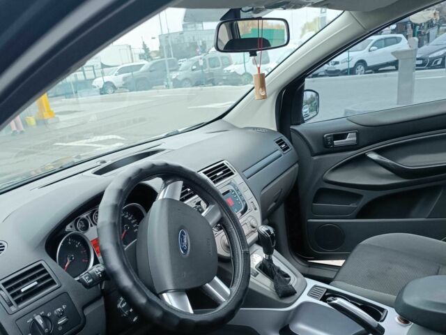 Форд Куга 2011 в Днепре (Днепропетровске) на Automoto.ua Черный Форд Куга, объемом двигателя 2.5 л и пробегом 161 тыс. км за 10200 $, фото 6 на Automoto.ua