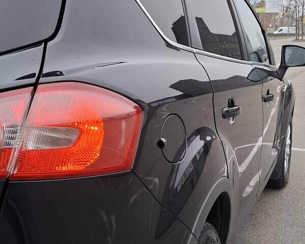 Чорний Форд Куга, об'ємом двигуна 2 л та пробігом 128 тис. км за 12999 $, фото 11 на Automoto.ua