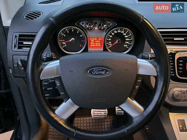Черный Форд Куга, объемом двигателя 2.5 л и пробегом 216 тыс. км за 10500 $, фото 42 на Automoto.ua