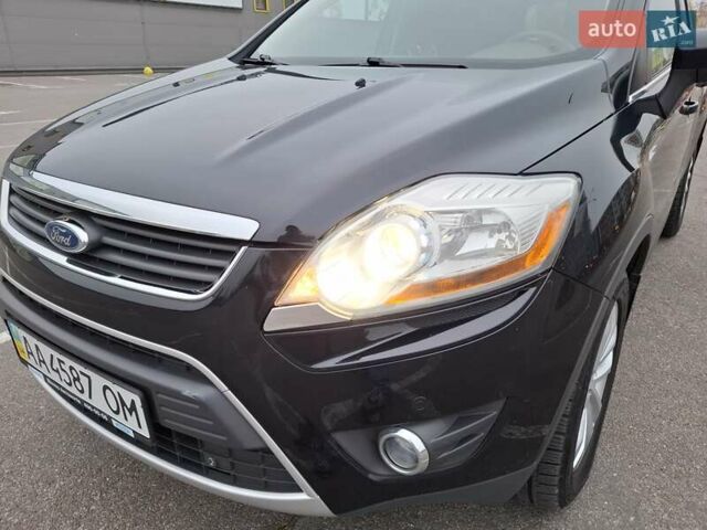 Чорний Форд Куга, об'ємом двигуна 2 л та пробігом 128 тис. км за 12999 $, фото 20 на Automoto.ua