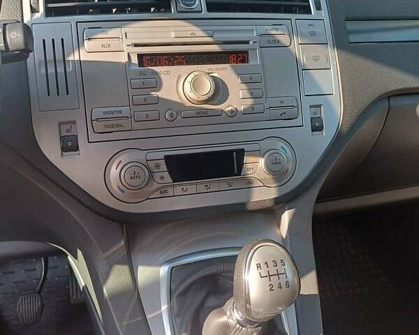 Форд Куга 2011 в Овруче на Automoto.ua Черный Форд Куга, объемом двигателя 2 л и пробегом 259 тыс. км за 10600 $, фото 18 на Automoto.ua