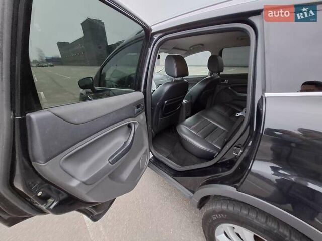 Чорний Форд Куга, об'ємом двигуна 2 л та пробігом 128 тис. км за 12999 $, фото 32 на Automoto.ua