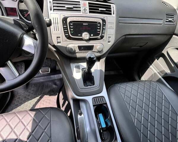 Черный Форд Куга, объемом двигателя 2 л и пробегом 270 тыс. км за 9500 $, фото 17 на Automoto.ua