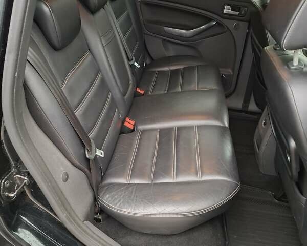 Чорний Форд Куга, об'ємом двигуна 2 л та пробігом 128 тис. км за 12999 $, фото 45 на Automoto.ua