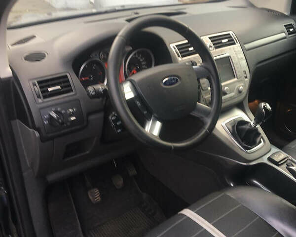 Черный Форд Куга, объемом двигателя 2 л и пробегом 190 тыс. км за 11500 $, фото 5 на Automoto.ua