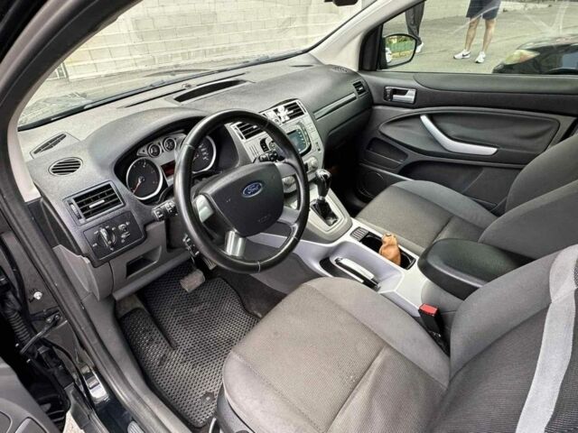 Черный Форд Куга, объемом двигателя 2 л и пробегом 220 тыс. км за 9600 $, фото 7 на Automoto.ua