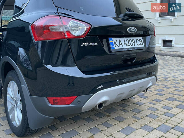 Черный Форд Куга, объемом двигателя 2.5 л и пробегом 216 тыс. км за 10500 $, фото 31 на Automoto.ua