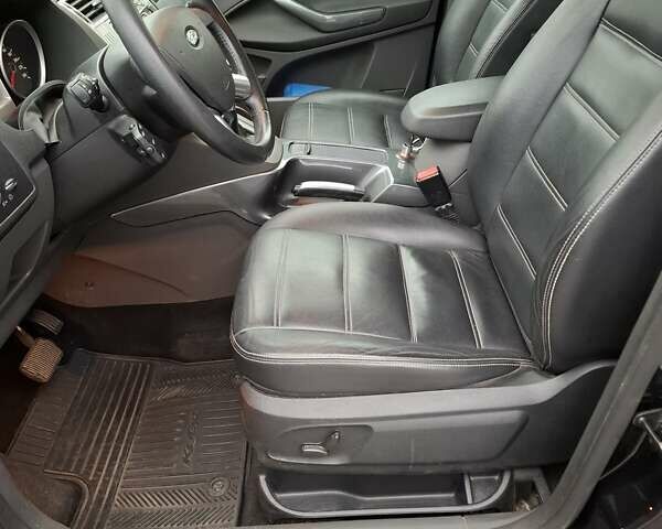 Чорний Форд Куга, об'ємом двигуна 2 л та пробігом 128 тис. км за 12999 $, фото 38 на Automoto.ua