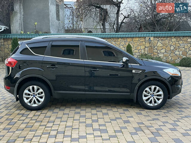 Черный Форд Куга, объемом двигателя 2.5 л и пробегом 216 тыс. км за 10500 $, фото 18 на Automoto.ua