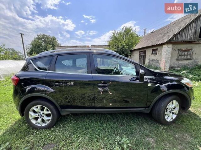 Черный Форд Куга, объемом двигателя 2 л и пробегом 270 тыс. км за 9500 $, фото 3 на Automoto.ua