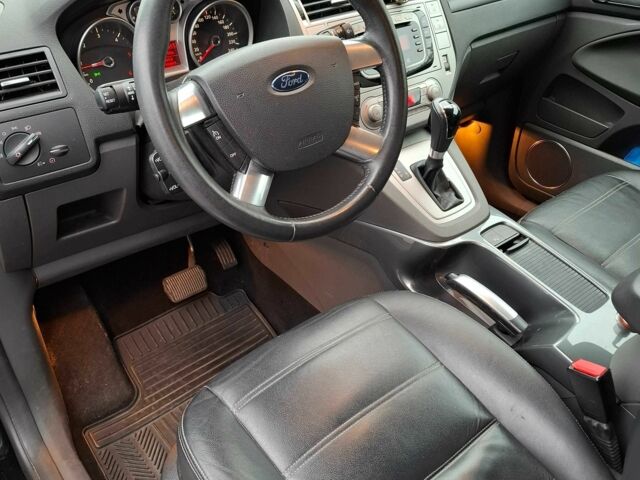 Чорний Форд Куга, об'ємом двигуна 2 л та пробігом 128 тис. км за 12999 $, фото 10 на Automoto.ua