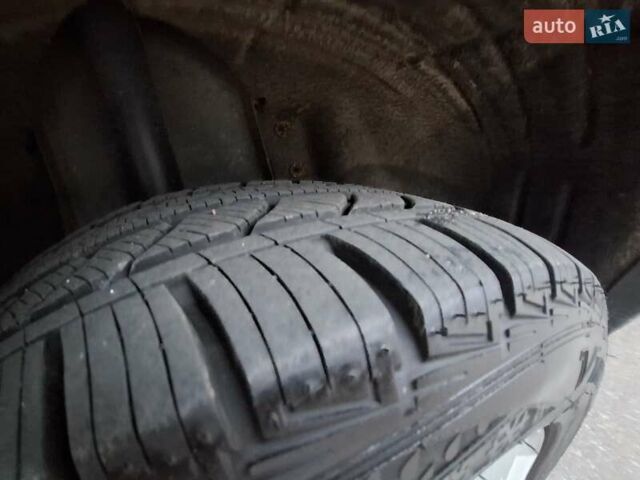 Чорний Форд Куга, об'ємом двигуна 2 л та пробігом 128 тис. км за 12999 $, фото 60 на Automoto.ua