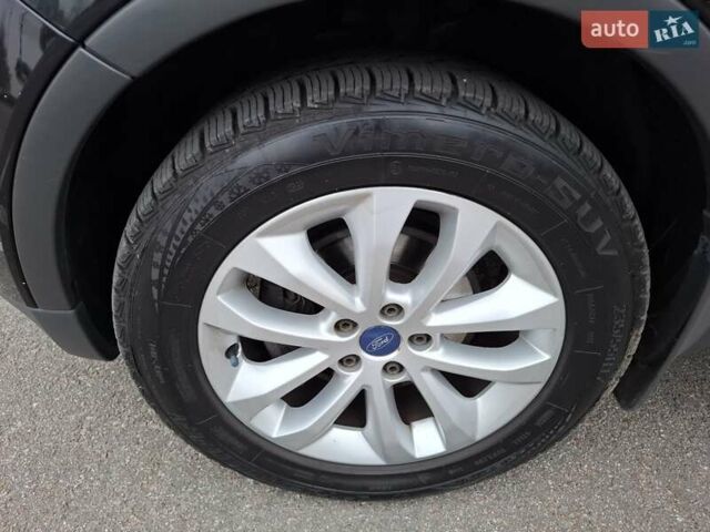 Чорний Форд Куга, об'ємом двигуна 2 л та пробігом 128 тис. км за 12999 $, фото 25 на Automoto.ua